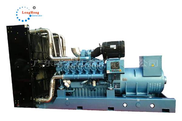 1250KW柴油發(fā)電機(jī)組 濰柴動(dòng)力 大型開放式發(fā)電機(jī)組 2250A